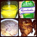 One Big Meal #dinner #gardenia #wheatbread #sotanghon #butteredchicken #blender #mixedfruit #powerdrink #healthy #heavy 🍗🍞🍎🍅🍋🍜