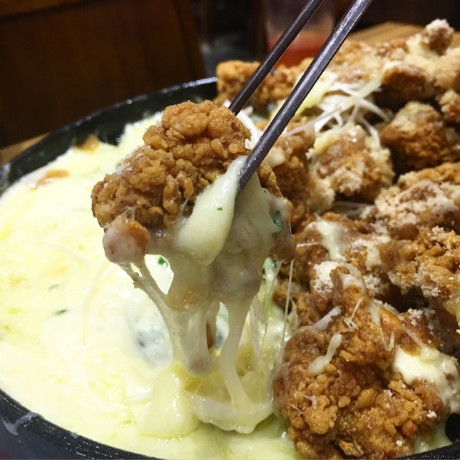 Mouthwatering Cheese And Chicken