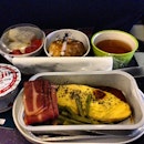 Cathay Pacific airline food. Hello HK!