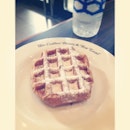 Mocha Waffle for breakfast 😊❤👍 #yummy #food #breakfast #waffle #InstaSize