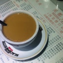 10 Uniquely Hong Kong Items: #6 Yin-yang (coffee, tea and milk in a cup).