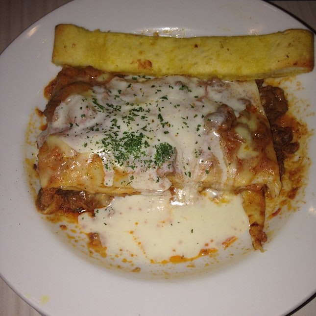satisfied👍👍👍 #dinner #lasagna