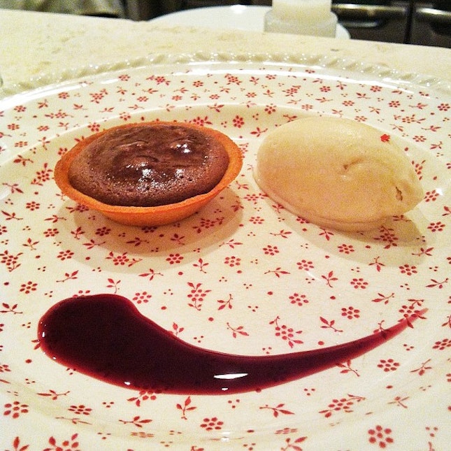Chocolate tarte, pink peppercorn ice cream, and red wine sauce from my all time favorite dessert spot in NYC - ChikaLicious!