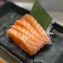 thick cut salmon sashimi ($5)