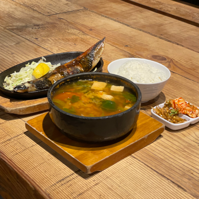 hotstone tofu soup + saba fish ($7)