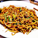 Char Kway Teow (SGD $3.50) @ Day Night Fried Kway Teow 日夜炒粿条.