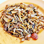 Tiong Bahru Fried Kway Teow (Tiong Bahru Market)