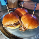 Philly cheeseteak Sliders ($16) 🍔 (5/10)
