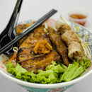 Vietnamese Char Grilled Pork Rice Noodle with Vietnamese Fried Wraps