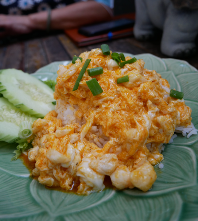 Creamy crab omelette rice ($12)