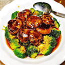 Stir-Fried Broccoli And Mushrooms In Oyster Sauce (SGD $24) @ Gim Tim Restaurant.