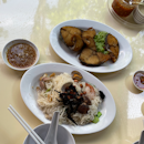 Heng Hua Beehoon ($4.5) and Deep Fried Tenggeri Fish ($10)