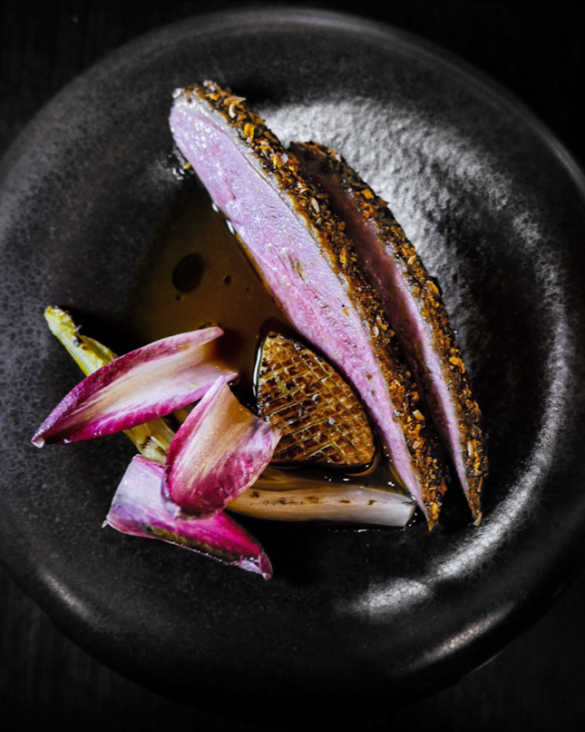 Fresh from retaining the One Michelin Star in the Michelin Guide 2022 for three consecutive years, table65 has launched their weekend lunch set, a 3-course menu available on Saturdays and Sundays at an unbeatable rate of $88++ per pax. 