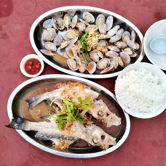 Cantonese Steamed Seafood