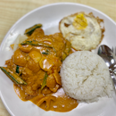 Curry Chicken Chop Egg Rice