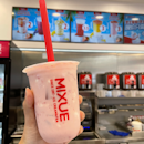 Strawberry shake shake 🍓 