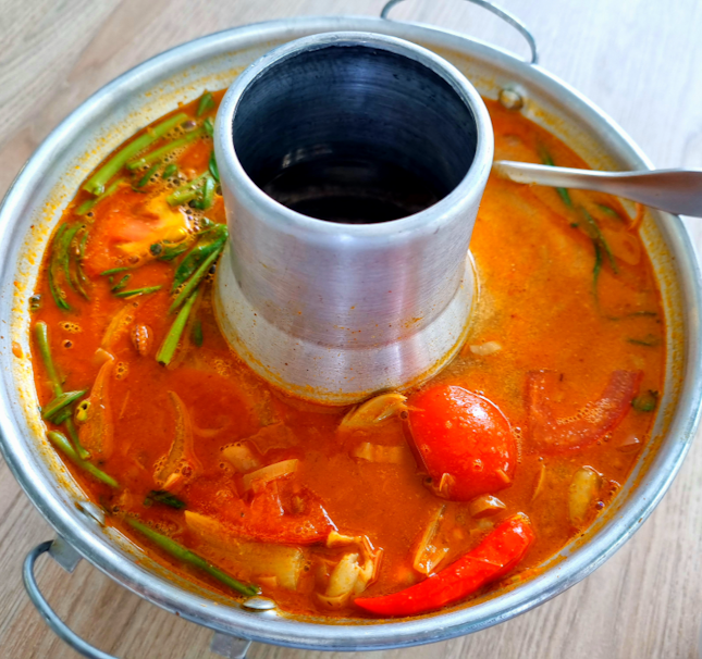 Red Tom Yam Soup(Seafood)