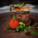 Dusk,Alfresco dinning offers Modern European cuisines, with panoramic views of HarbourFront & Sentosa Island, offers 3 or 4 course set menu, alongside the à la carte menu. 