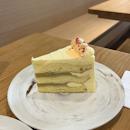 yuzu osmanthus cake (8.50)