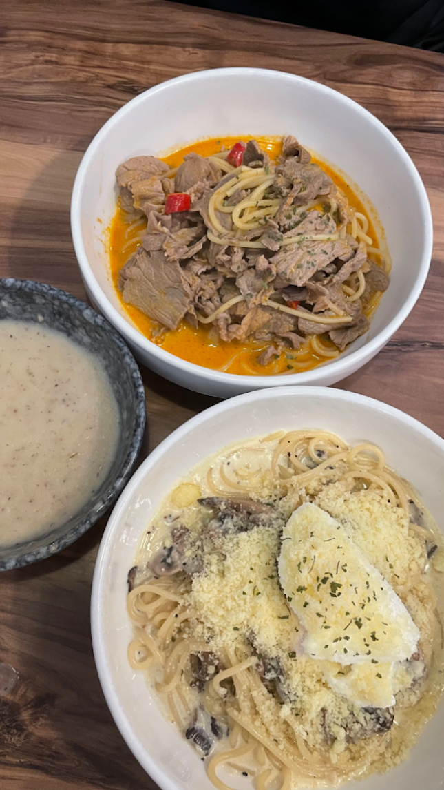 fling's noodles and beef tomyum pasta and mushroom soup