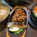 Hangawi Korean Food (Fortune Centre)