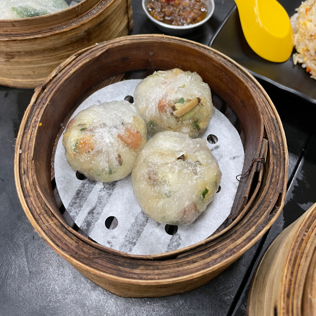 teochew style steamed crystal dumplings ($5 - 3pc)