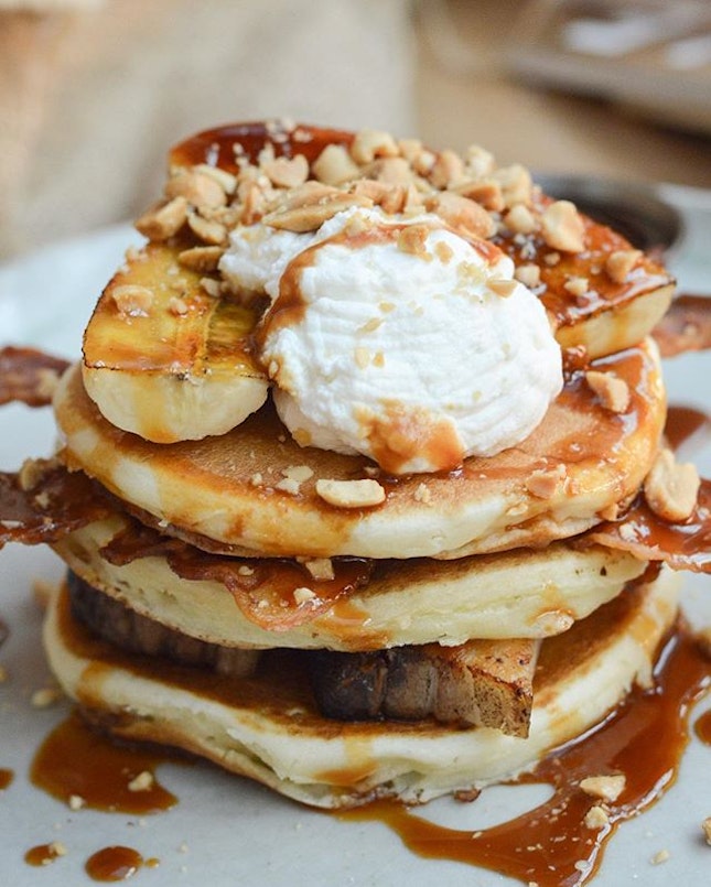 Sunday morning made better with @tiongbahrubakery's Pancake Burgers.