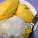 Hands and pants down for best mango sticky rice | and an uber pretty seller too!!