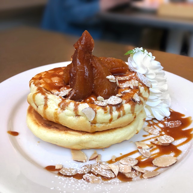 Caramel Apple Pancake ¥1150