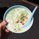 Craving for a good bowl of Penang Road chendol in the stuffy weather!