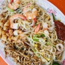 This Stall Adds Ikan Bilis Into The Hokkien Mee