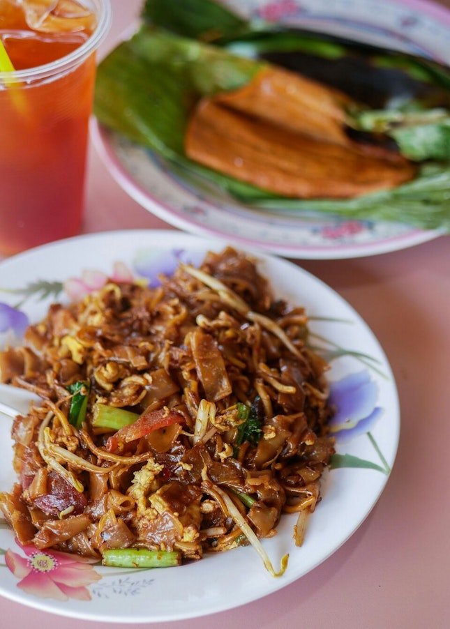 We Loved their Pairing of Char Kway Teow and Otah
