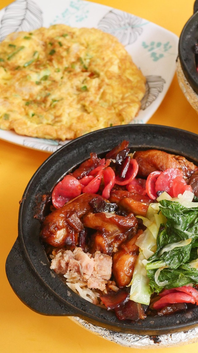 Affordable Claypot Rice With Generous Portions at Beo Crescent
