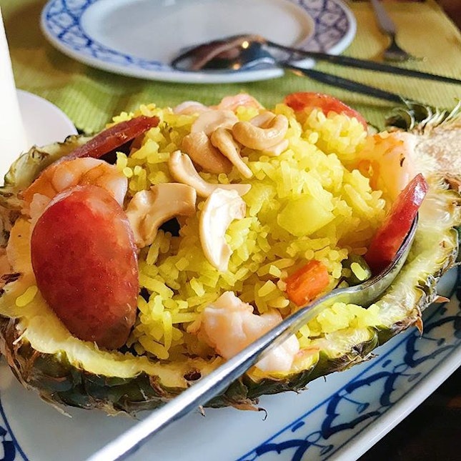 [SIAM SQUARE] Our one and only pineapple rice in Bangkok!