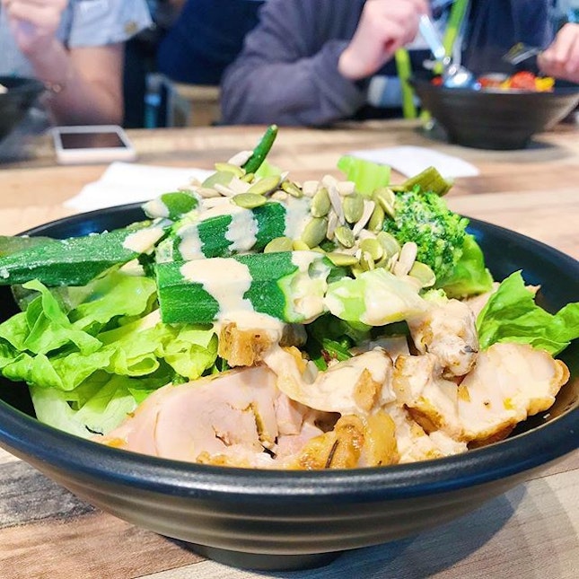 [OUE DOWNTOWN] Don’t be deceived by the looks of this bowl.