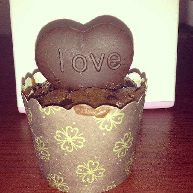#cupcake #cake #lover #chocolates #yummy #instacool #iger #instapic #leggofollow #tagforlikes
