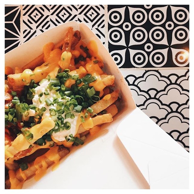 Thinking about the Kimchi Fries from @wolfburgersg that I had the other day!