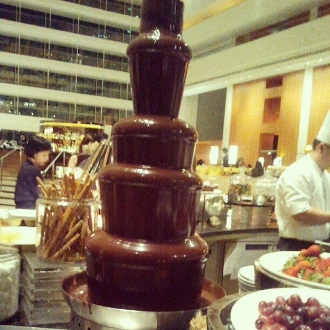 Chocolate fondueeee!