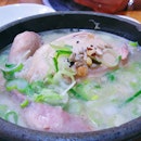 First meal in #Seoul - ginseng chicken stew from the famous #Tosokchon!