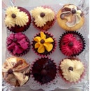 How about some delish cupcakes for you?