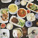 Thai food feast!!