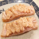 The first time I've ever gotten such a giant and thick slice of aburi salmon when I order this dish!