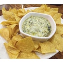 The spinach and artichoke dip from @outbacksg - crispy chips, delicious dip.