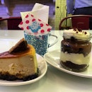 Lovely ambience and best time to catch up; love jar on the right and their snickers cheesecake on the left.