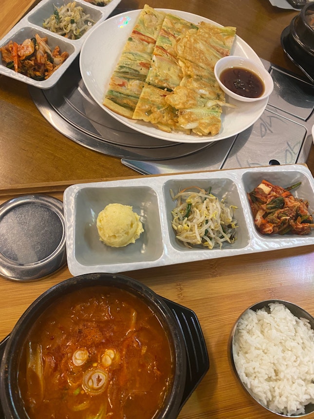 Pork & Kimchi Stew (Lunch Set)