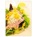 #salad #toastjam #cafe #lenmarc #food #surabaya @michaelsingo @medalina