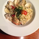 Smoky creamy yummyness clam pasta!