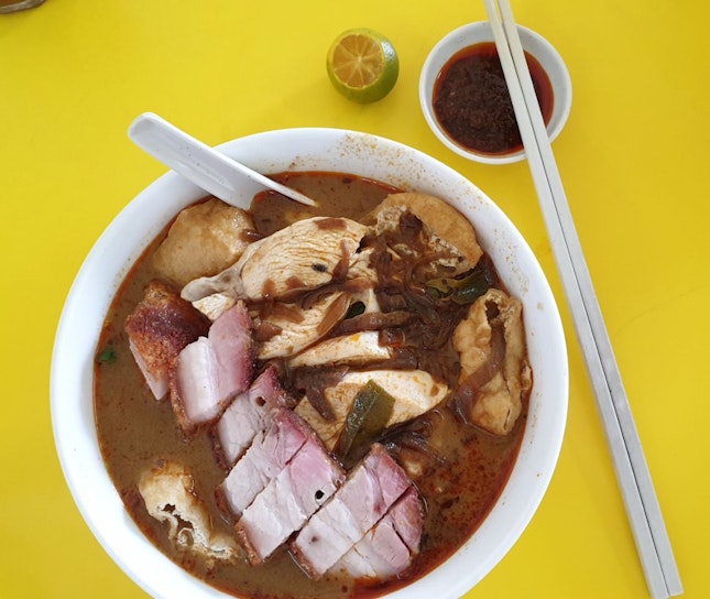 Curry Noodle + Roast Pork