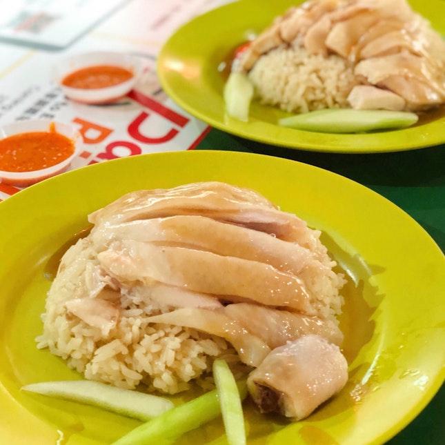 Consistently Good Chicken Rice