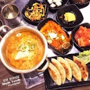 한팬한국식당, Hanpan Korean Restaurant for #lunch this afternoon.